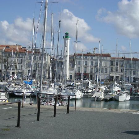 Appartement au calme Centre Ville à 2 pas du vieux marché La Rochelle  Esterno foto