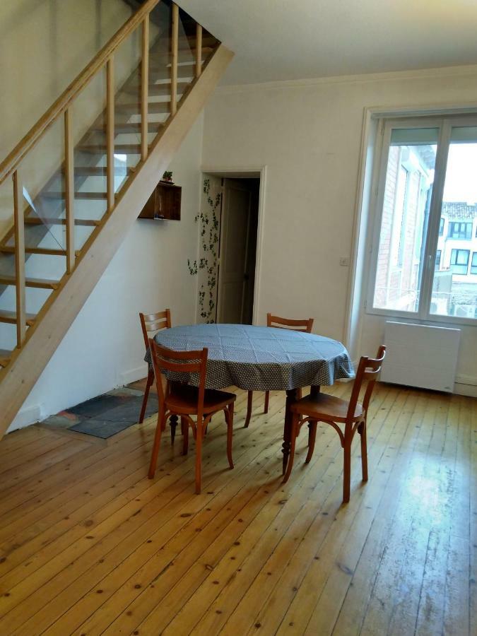 Appartement au calme Centre Ville à 2 pas du vieux marché La Rochelle  Esterno foto