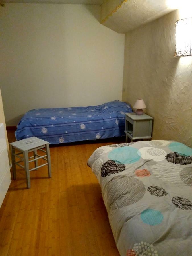 Appartement au calme Centre Ville à 2 pas du vieux marché La Rochelle  Esterno foto