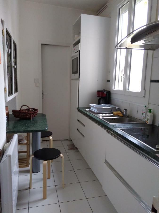 Appartement au calme Centre Ville à 2 pas du vieux marché La Rochelle  Esterno foto